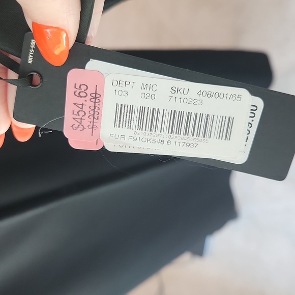 Black hooded Coat - Picture 4 of 11